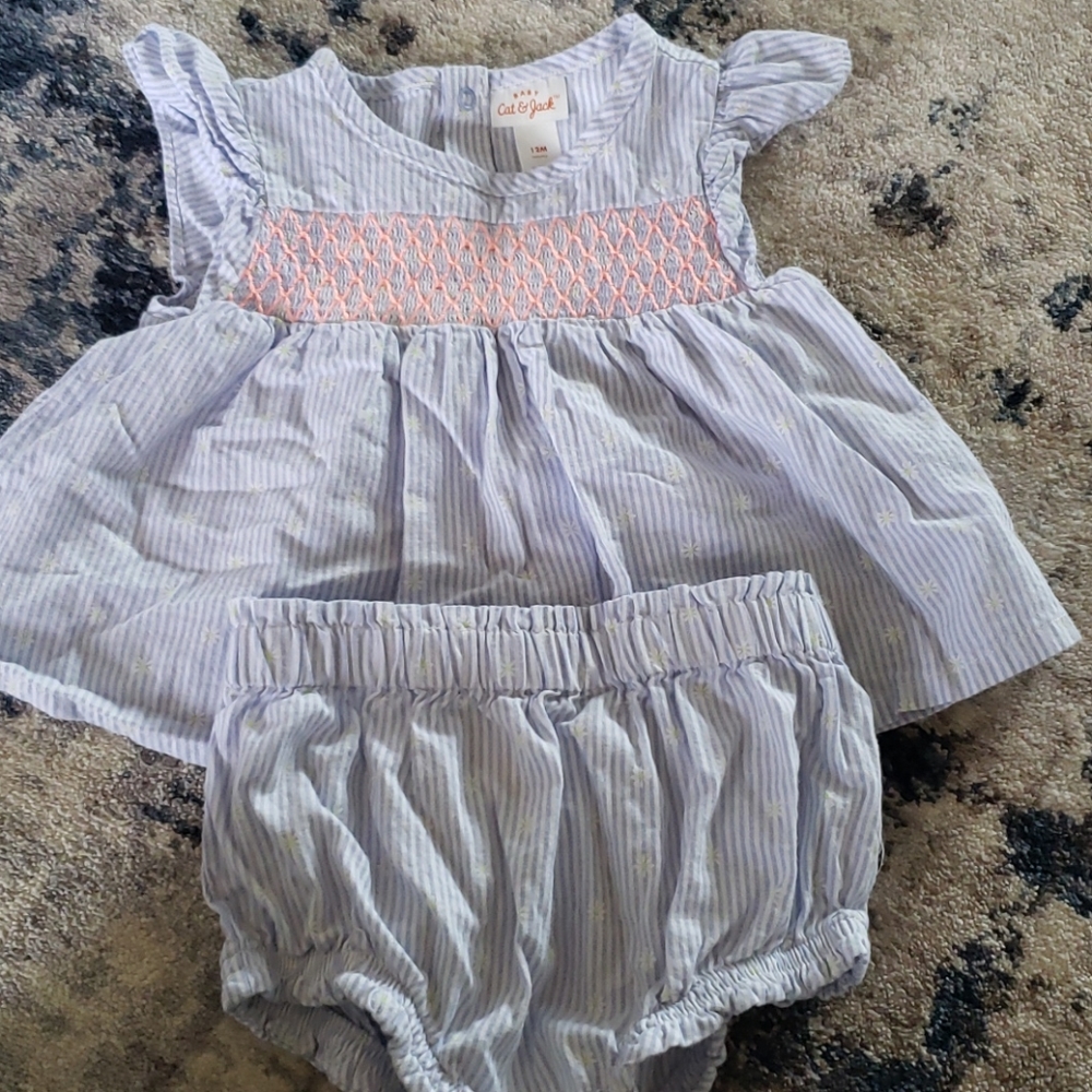 Smocked Bubble top and bubble shorts Easter